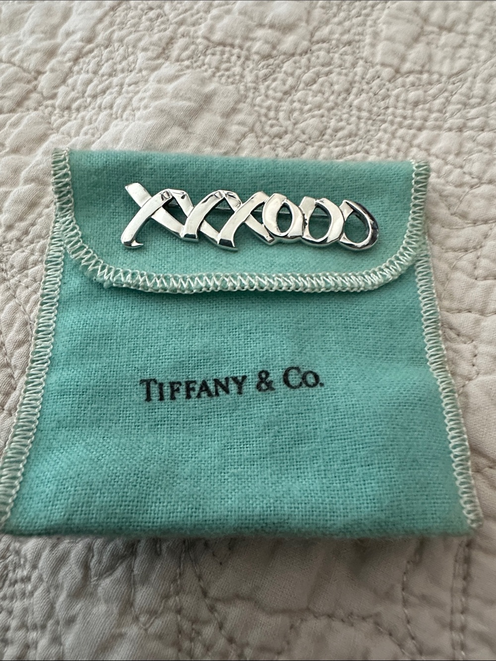 Tiffany & Co. Sterling Silver XOXO Pin with Tiffany Blue Pouch